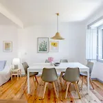 Alfama With Open Air - Up To 30 Guests Apartment *