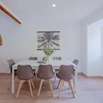 Alfama With Open Air - Up To 30 Guests Apartment *