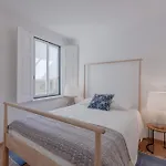 Alfama With Open Air - Up To 30 Guests Apartment Lissabon