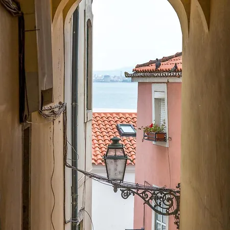 Alfama With Open Air - Up To 30 Guests Apartman *