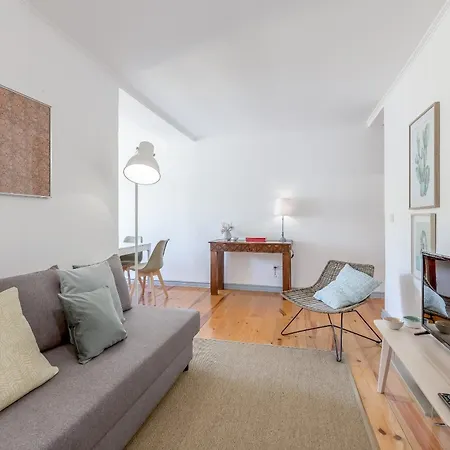 Alfama With Open Air - Up To 30 Guests