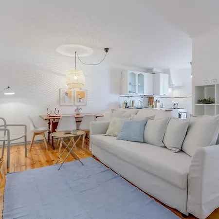 Alfama With Open Air - Up To 30 Guests Apartment