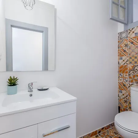 Alfama With Open Air - Up To 30 Guests Lejlighed