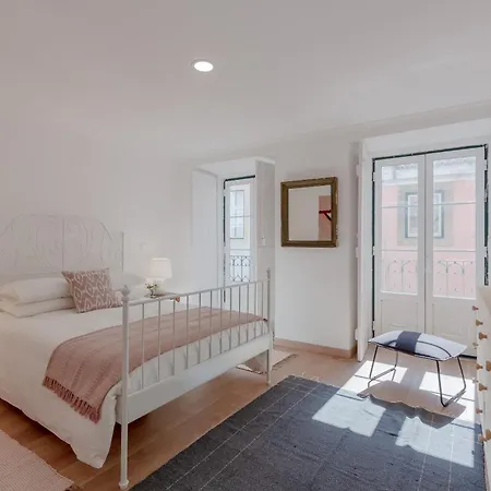 Alfama With Open Air - Up To 30 Guests Lejlighed