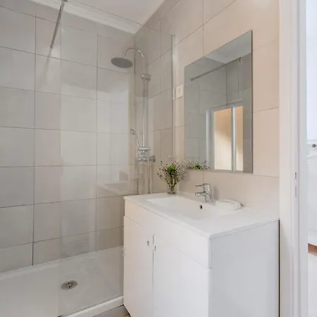 Alfama With Open Air - Up To 30 Guests Apartment Lisbon