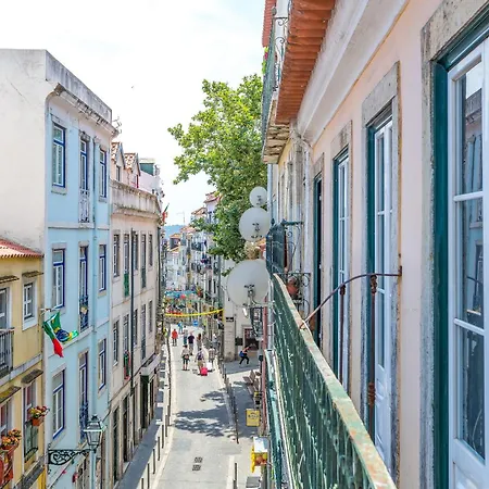 Alfama With Open Air - Up To 30 Guests